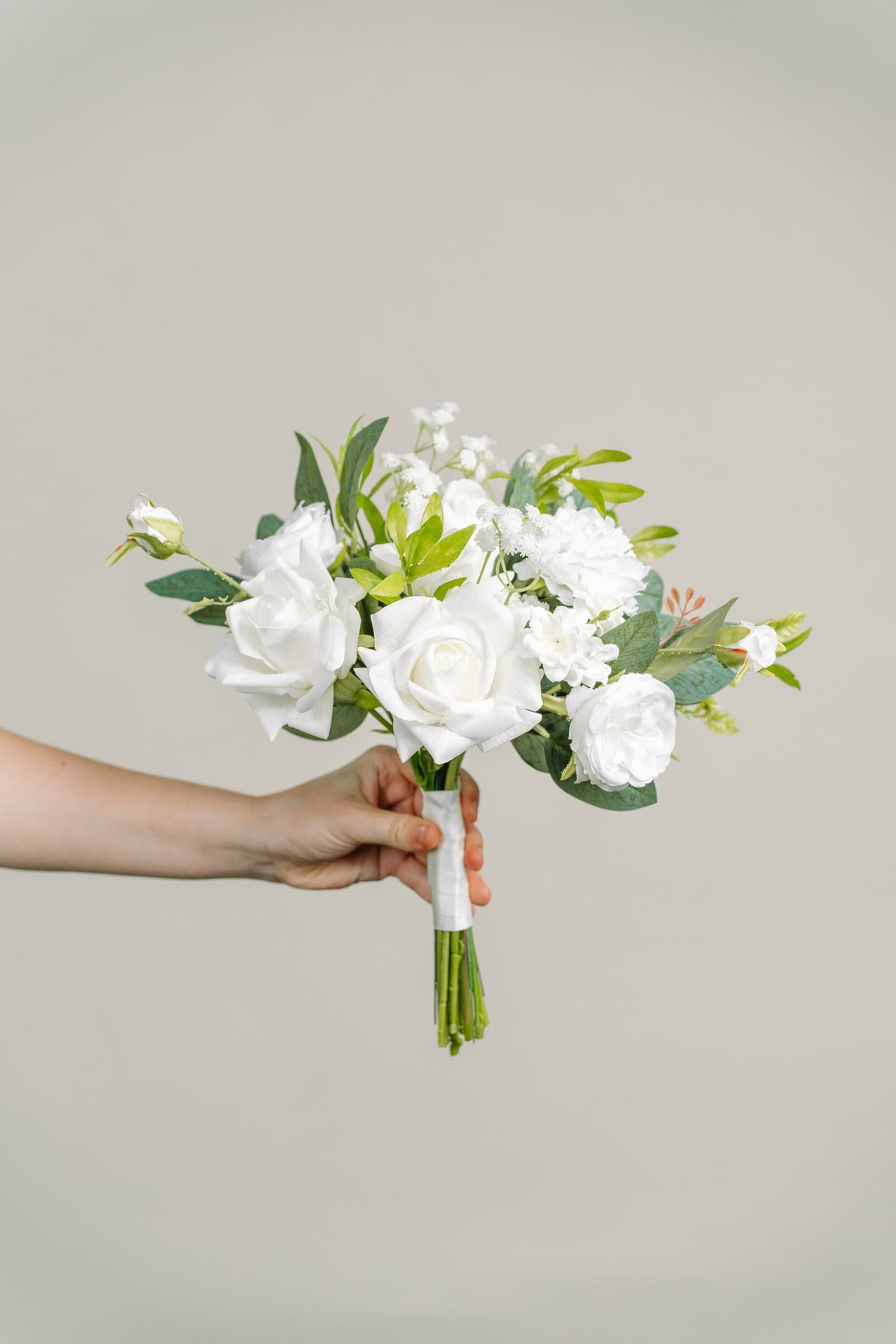 White Dream - Bridesmaid Bouquet